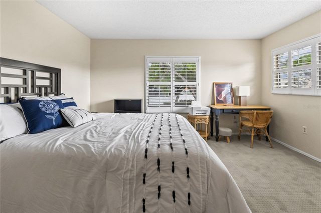 4096 CENTER POINTE PLACE 20B, Sarasota, FL 34233
