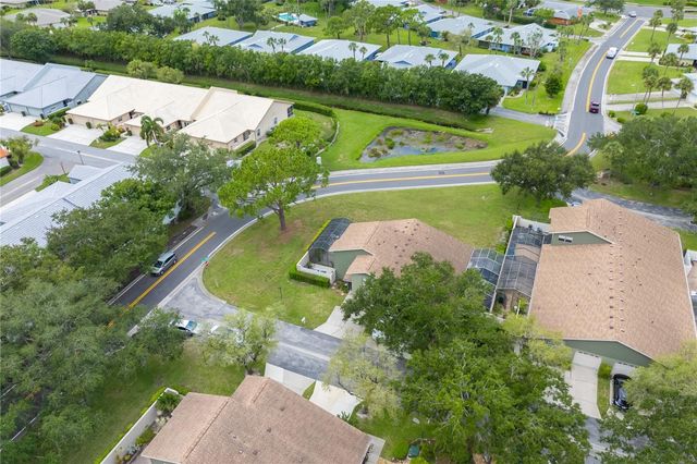 4096 CENTER POINTE PLACE 20B, Sarasota, FL 34233