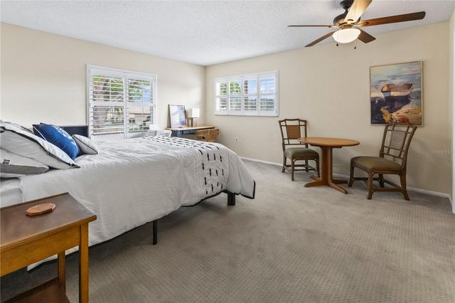 4096 CENTER POINTE PLACE 20B, Sarasota, FL 34233