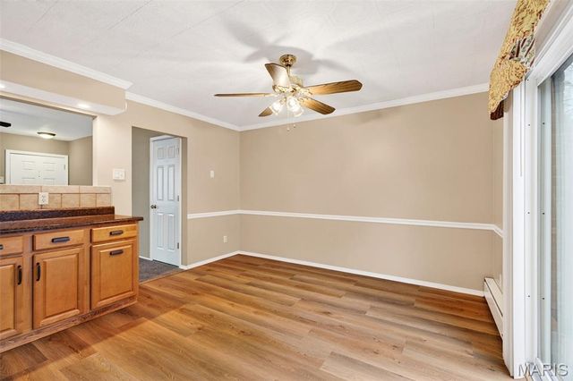 10865 Carroll Wood Way, St Louis, MO 63128