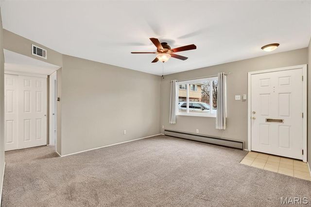 10865 Carroll Wood Way, St Louis, MO 63128