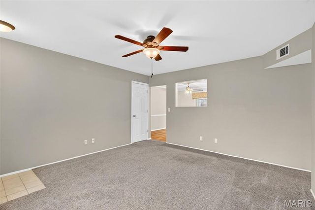 10865 Carroll Wood Way, St Louis, MO 63128