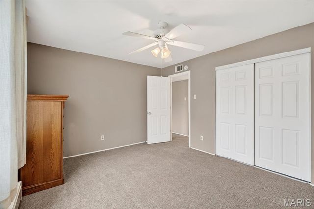 10865 Carroll Wood Way, St Louis, MO 63128