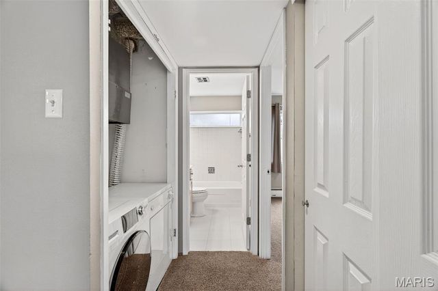 10865 Carroll Wood Way, St Louis, MO 63128