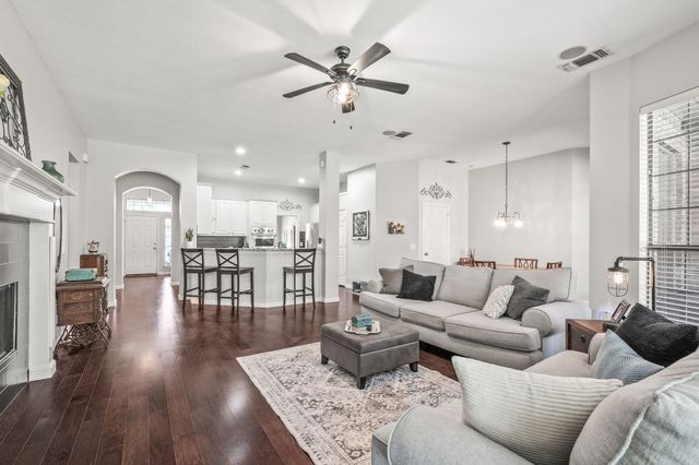 8100 Purple Martin Way, Mckinney, TX 75072