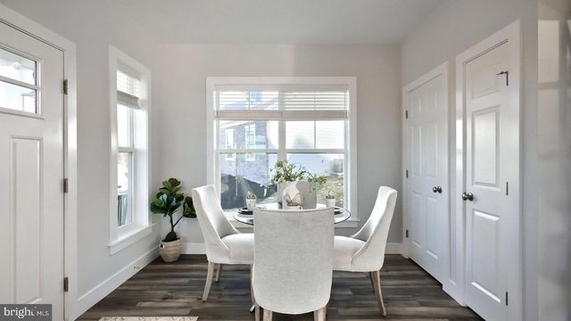 2505 HAWTHORNE DR, Harrisburg, PA 17110