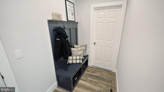 2505 HAWTHORNE DR, Harrisburg, PA 17110