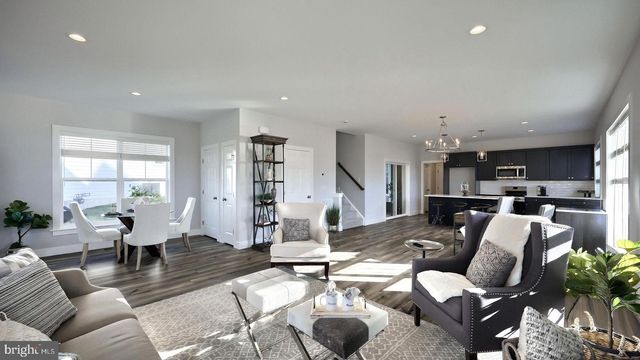 2505 HAWTHORNE DR, Harrisburg, PA 17110