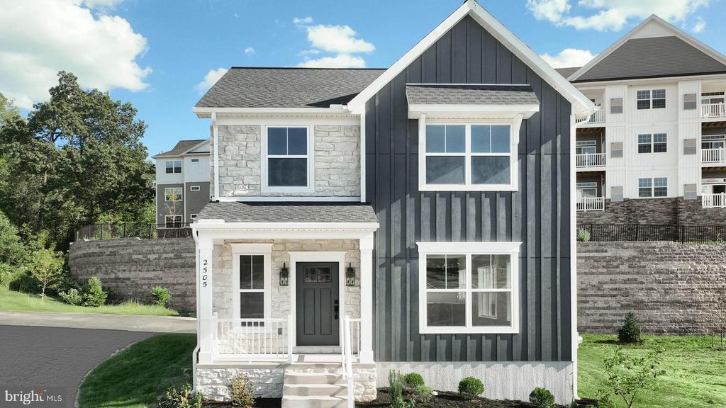 2505 HAWTHORNE DR, Harrisburg, PA 17110