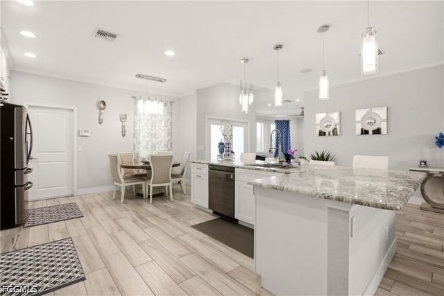 6608 Abbott ST, Fort Myers, FL 33966