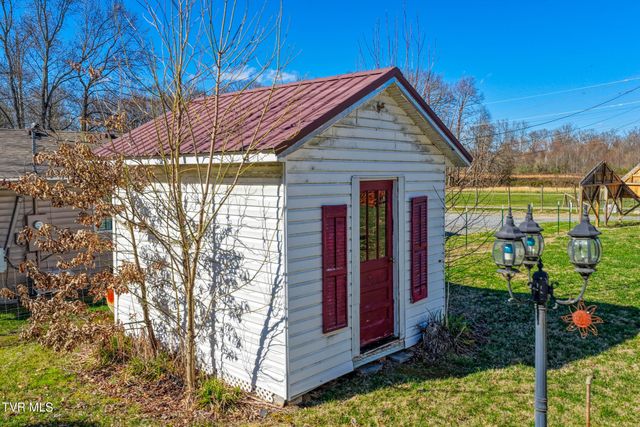 660 Goshen Valley Road, Church Hill, TN 37642