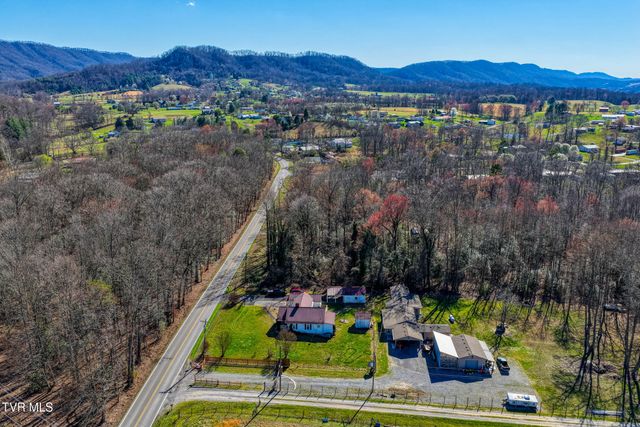 660 Goshen Valley Road, Church Hill, TN 37642