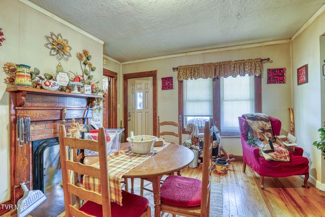 660 Goshen Valley Road, Church Hill, TN 37642