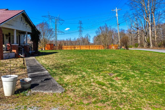 660 Goshen Valley Road, Church Hill, TN 37642