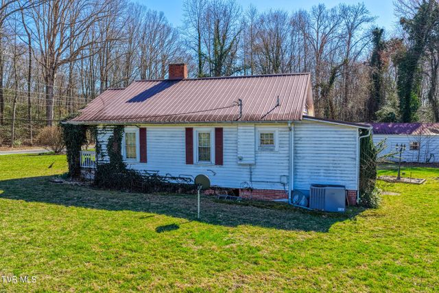 660 Goshen Valley Road, Church Hill, TN 37642