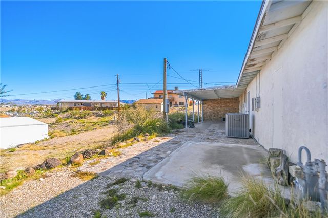1684 Monte Vista Drive, Bullhead City, AZ 86442
