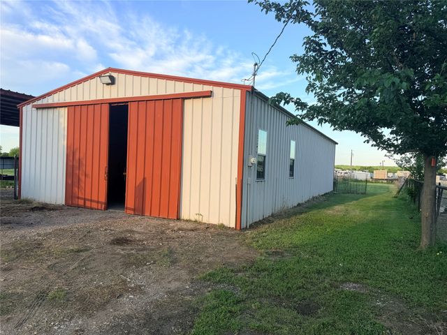 3472 Masch Branch Road, Denton, TX 76207