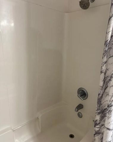 4276 Calinda Lane, 132, Niceville, FL 32578