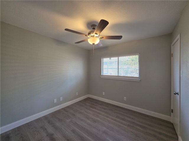 2529 Crestlea Dr, Corpus Christi, TX 78415