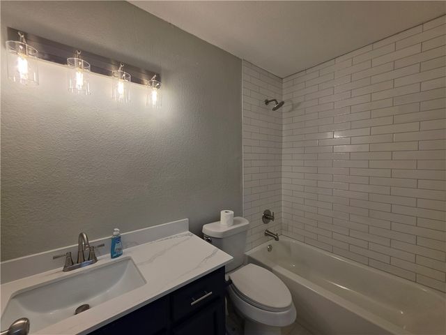 2529 Crestlea Dr, Corpus Christi, TX 78415