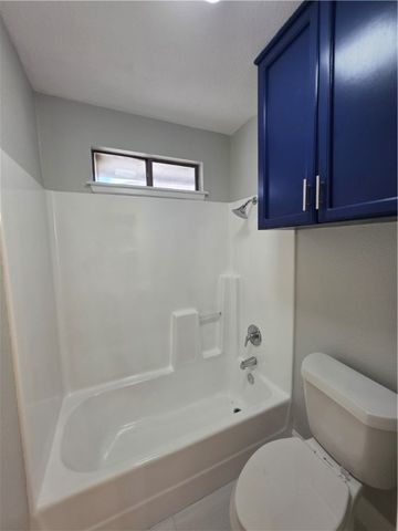 2529 Crestlea Dr, Corpus Christi, TX 78415