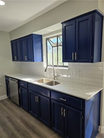 2529 Crestlea Dr, Corpus Christi, TX 78415