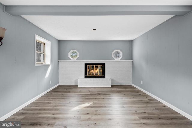 6 14TH ST, Williamstown, NJ 08094