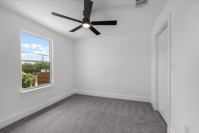 4740 Shackleford Street, Fort Worth, TX 76119