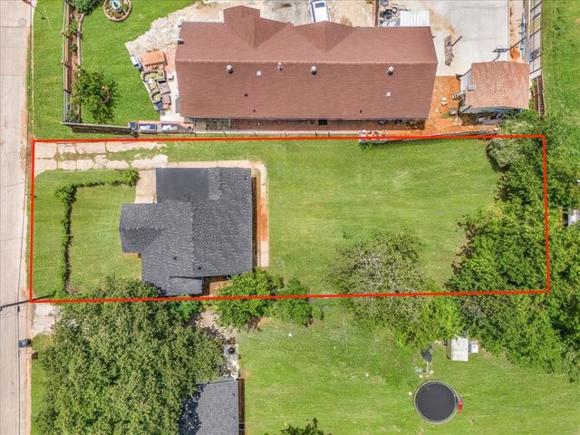 4740 Shackleford Street, Fort Worth, TX 76119