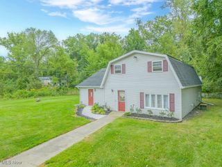 6429 Russia Road, South Amherst, OH 44001