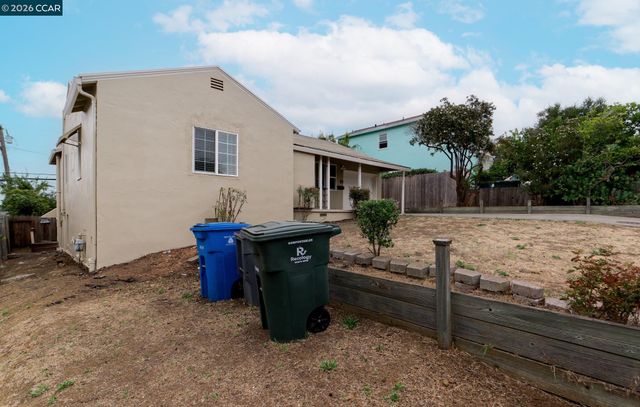 125 Hermosa Ave, Vallejo, CA 94589