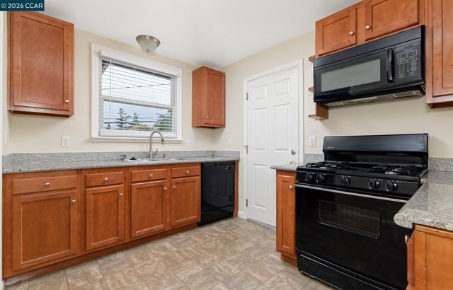 125 Hermosa Ave, Vallejo, CA 94589