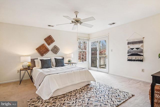 3233 CHRISLAND DR, Annapolis, MD 21403