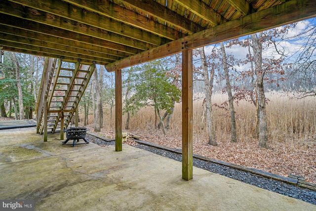 3233 CHRISLAND DR, Annapolis, MD 21403