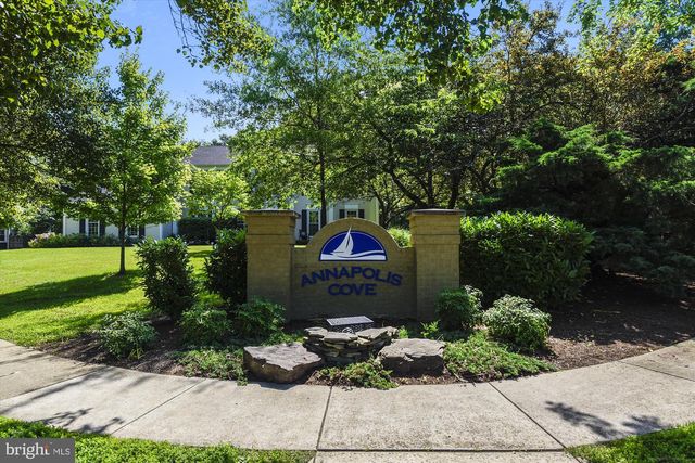 3233 CHRISLAND DR, Annapolis, MD 21403