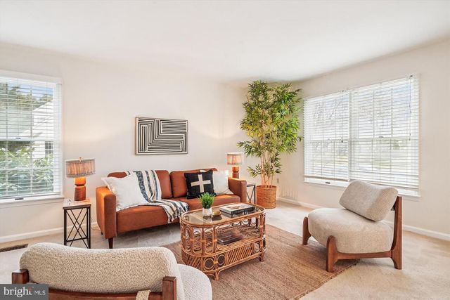 3233 CHRISLAND DR, Annapolis, MD 21403