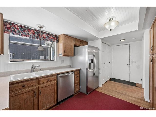 633 Sage Cir, Highlands Ranch, CO 80126