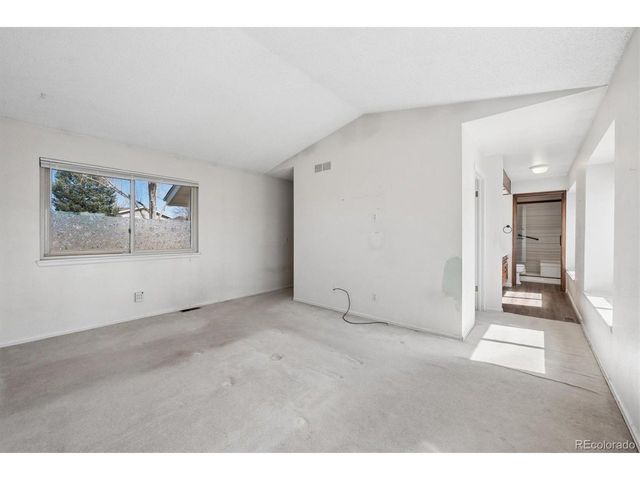 633 Sage Cir, Highlands Ranch, CO 80126