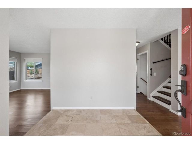 633 Sage Cir, Highlands Ranch, CO 80126