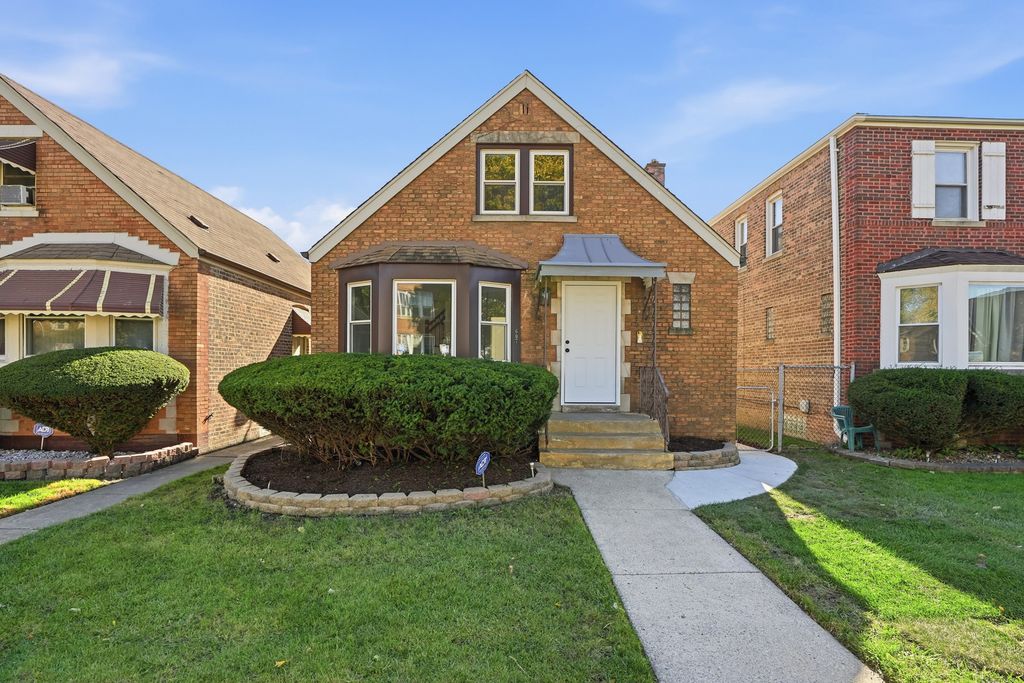 607 E 103rd Place, Chicago, IL 60628