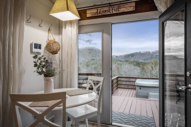 56 Fairy Cross Lane, Mineral Bluff, GA 30559