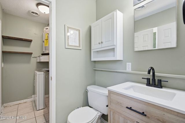 5221 Sardou Road, Wilmington, NC 28412
