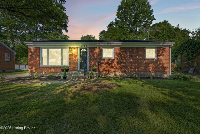 6120 Athens Dr, Louisville, KY 40219