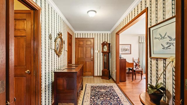 9600 Silver Lake Drive, Oklahoma City, OK 73162
