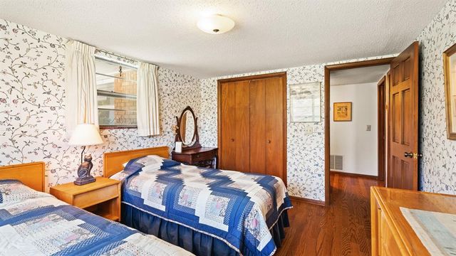 9600 Silver Lake Drive, Oklahoma City, OK 73162