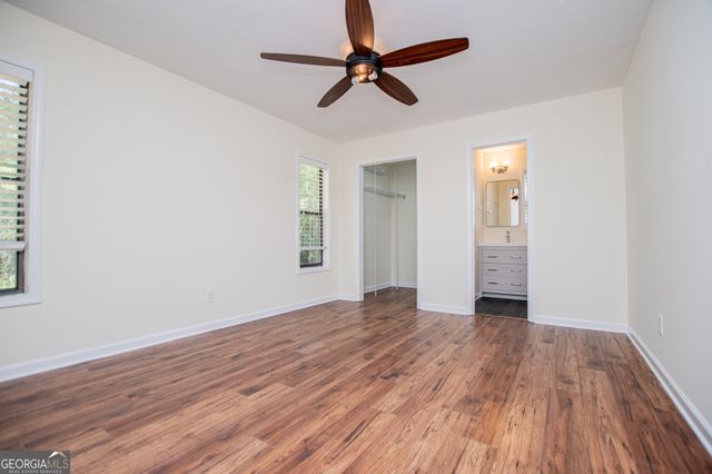 20 Meadowcliff Trail, Carrollton, GA 30116