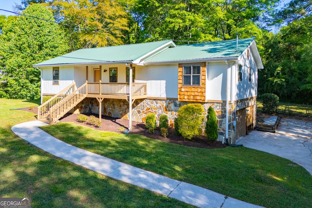 20 Meadowcliff Trail, Carrollton, GA 30116