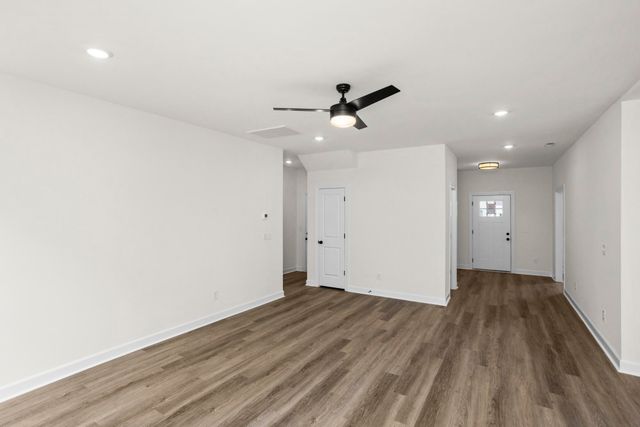 5021 Salient Dr, Spring Hill, TN 37174