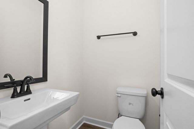 5021 Salient Dr, Spring Hill, TN 37174