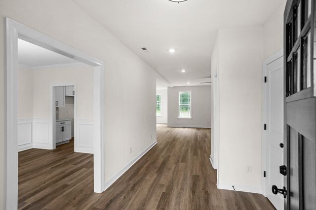 5021 Salient Dr, Spring Hill, TN 37174